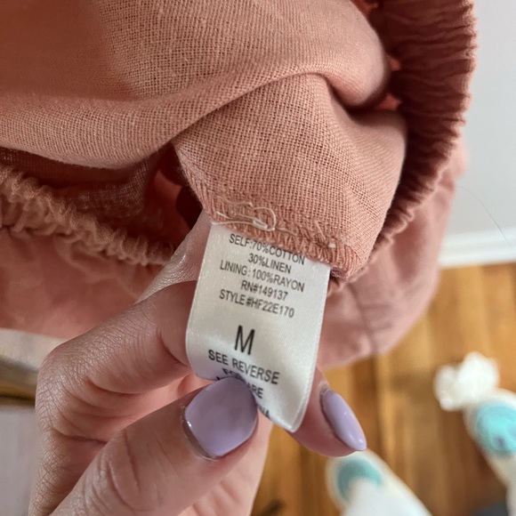 Pink Linen Romper - Picture 4 of 7